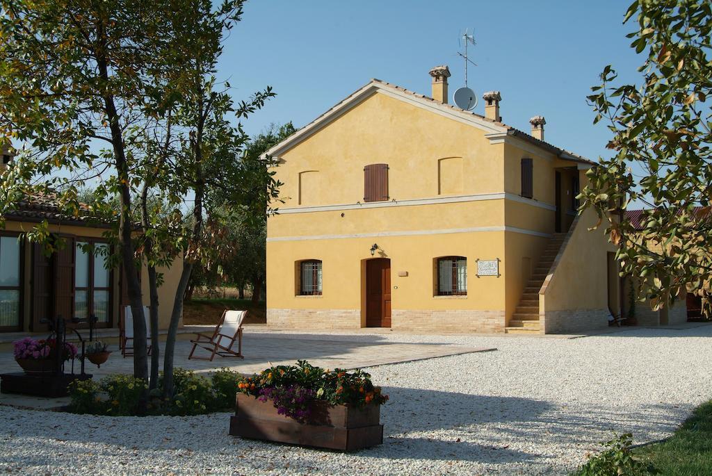 Agriturismo Al Crepuscolo Villa Recanati Exterior photo